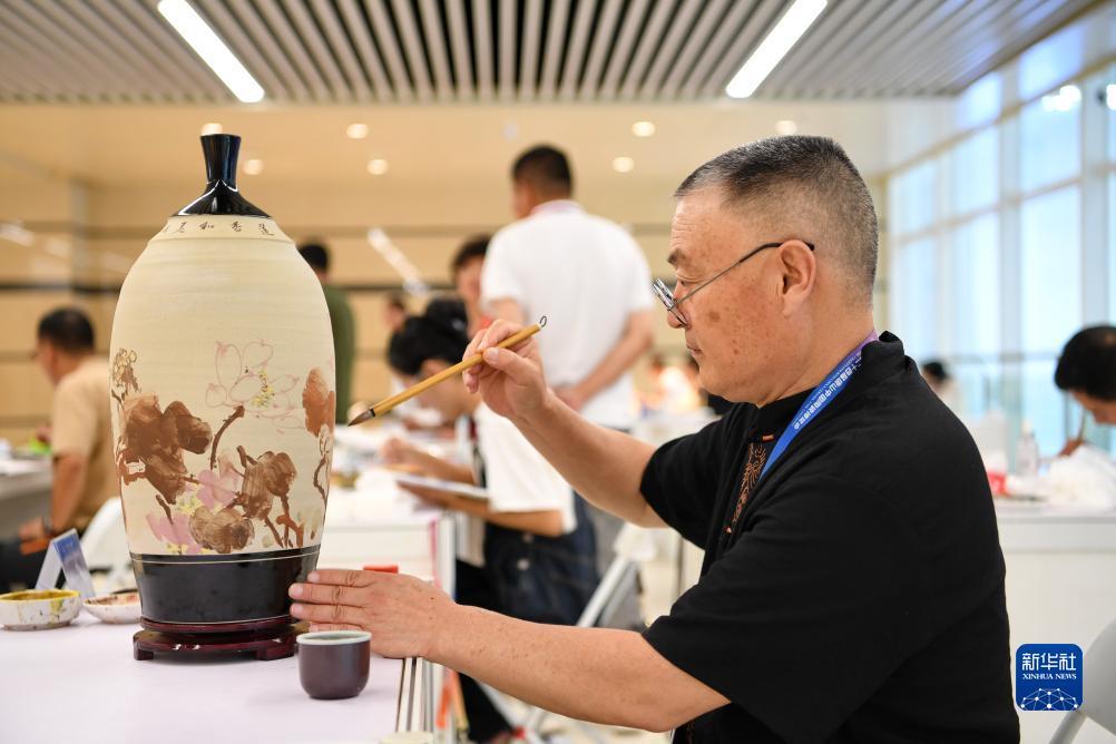 百老汇平台游戏